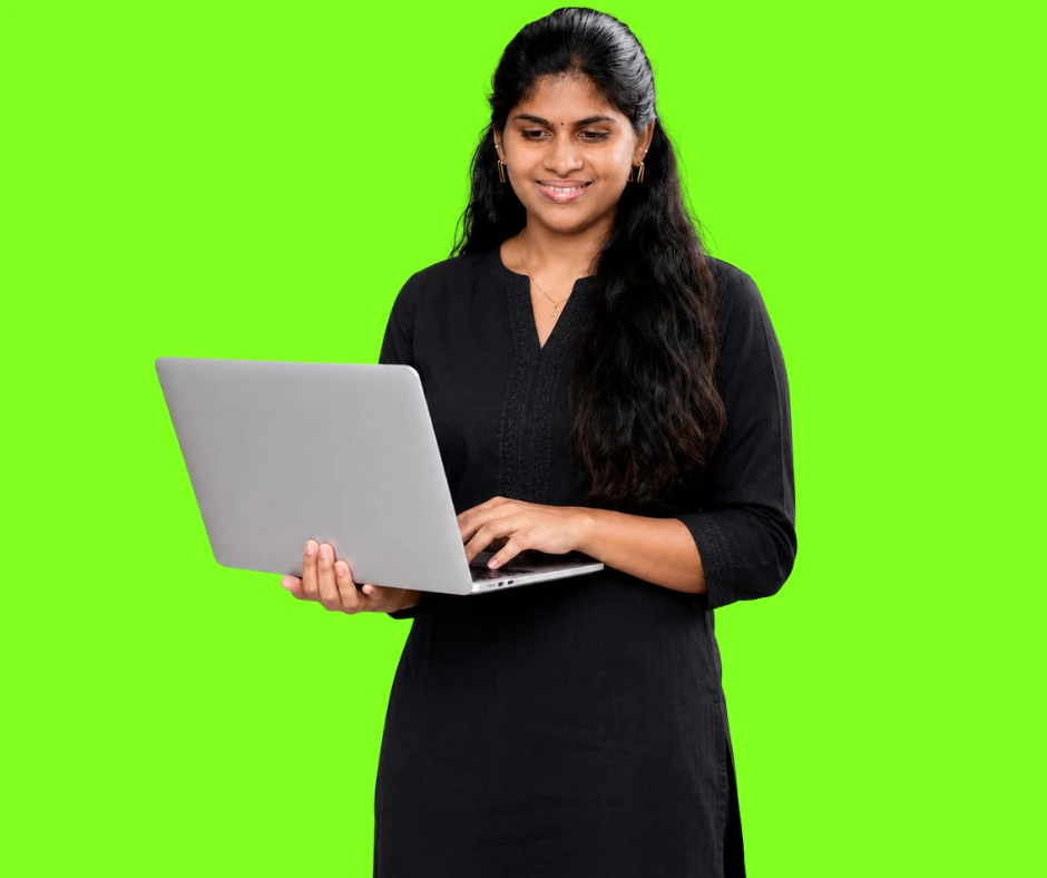 Results-Driven Digital Marketer in Calicut – professional digital marketing expert working on a laptop